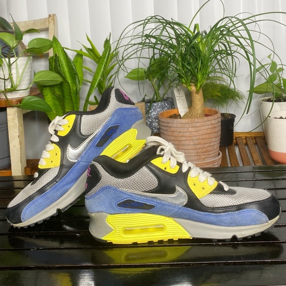 •Nike Air Max 90 2012• - Picture 3 of 8